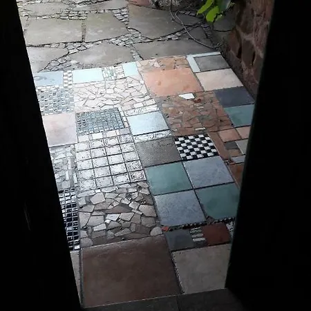 Maison Art Et Jardin 아파트